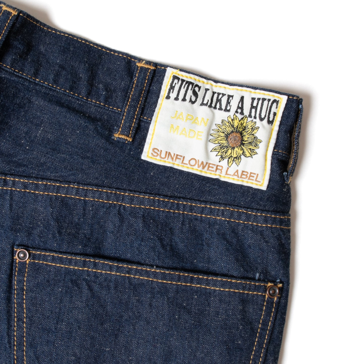 Fit's Like A Hug Jeans (Pre-Order) 予約注文