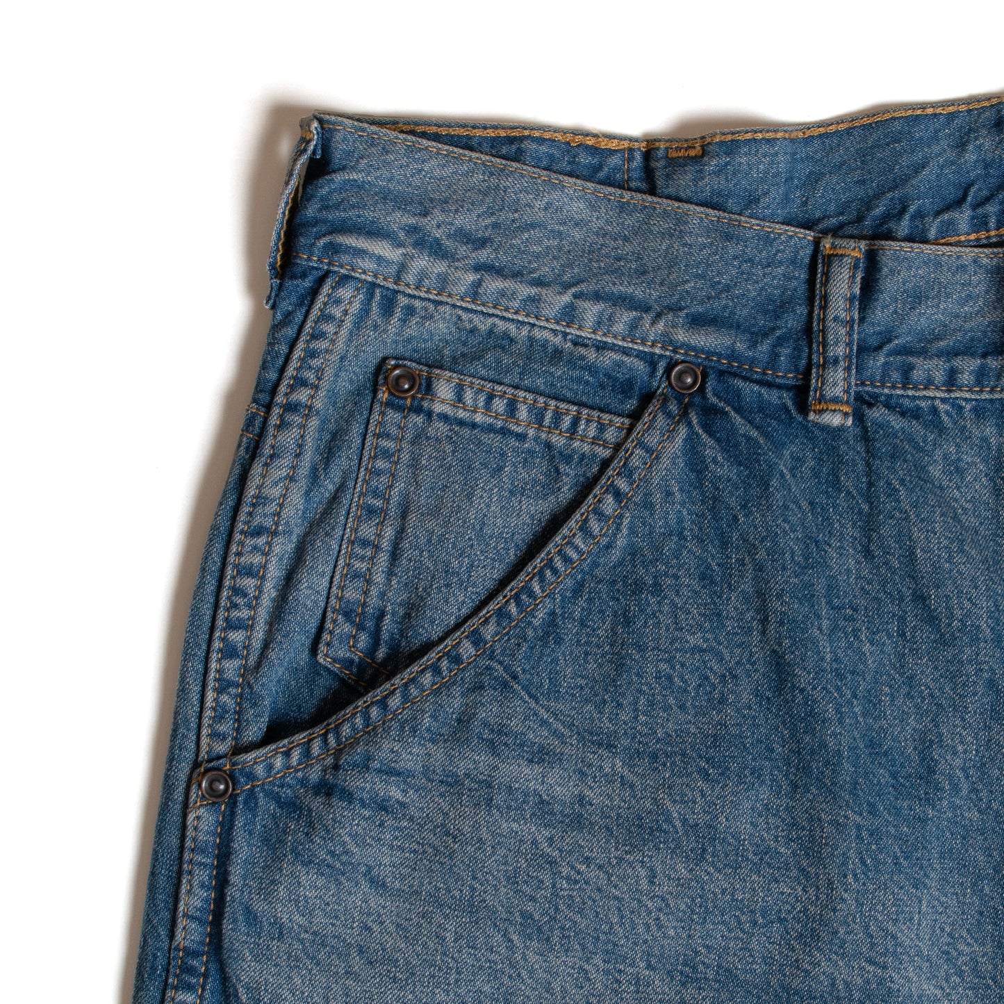 Fit's Like A Hug Jeans (Used Wash)