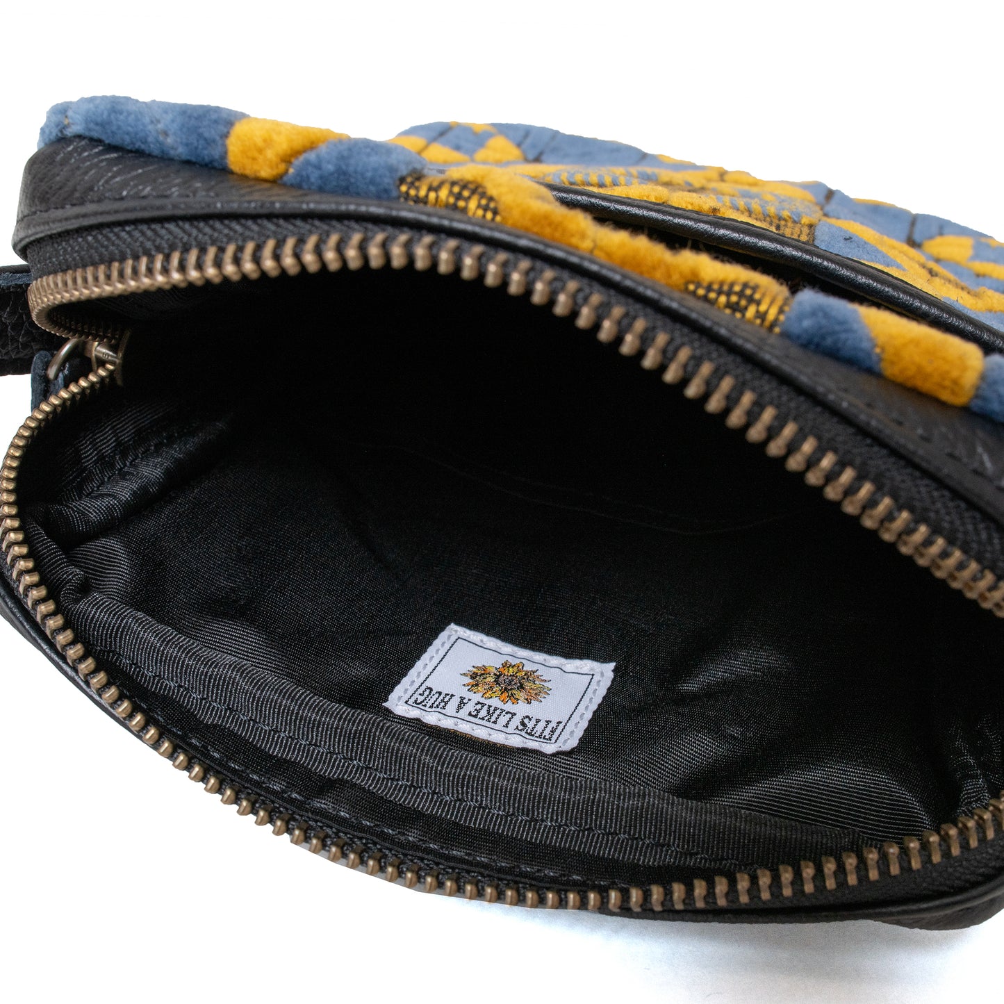 Kinkazan Jacquard Velvet Sacoche Bag
