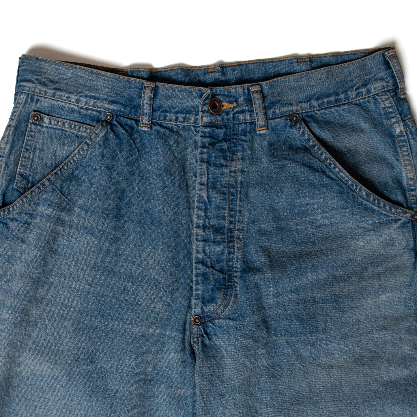 Fit's Like A Hug Jeans (Used Wash)