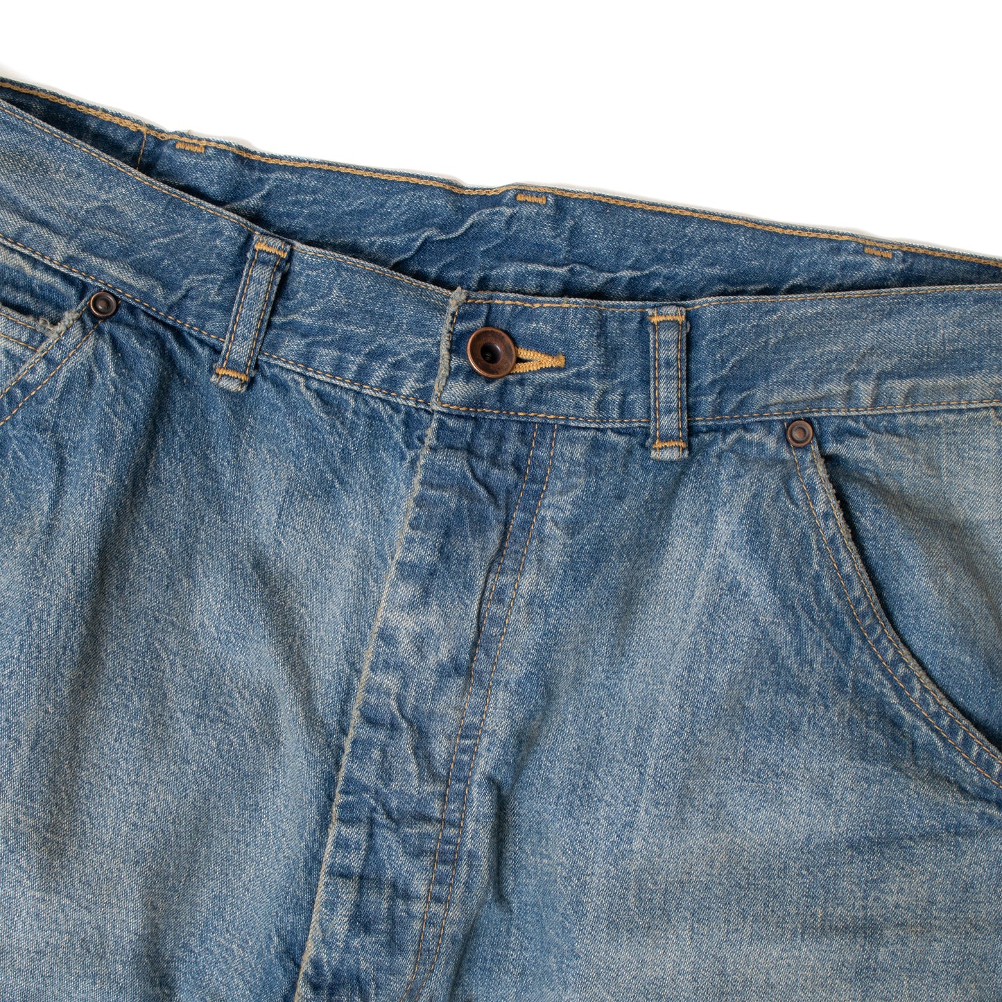 Fit's Like A Hug Jeans (Dust Bowl Wash)